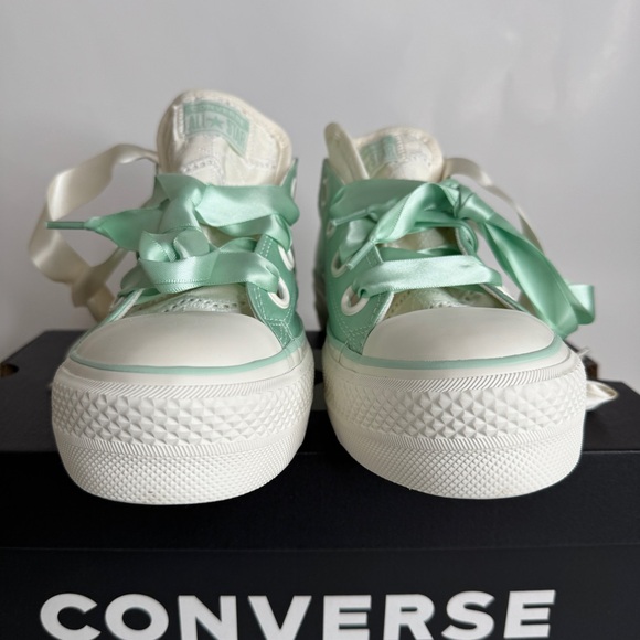 Chuck Taylor Converse Women Sz 7 Aloe Green Matte All Star Lift Platform shoe - Picture 6 of 10